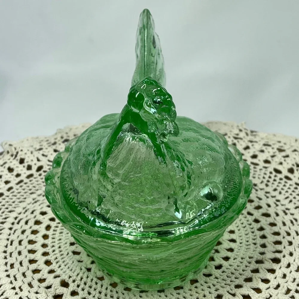 VTG LG Wright Green Glass Hen on Nest Split Tail Turned Head 6.5 Candy Dish
